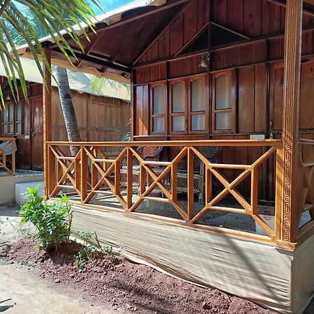 Big Fish Hotel Canacona Phòng bức ảnh
