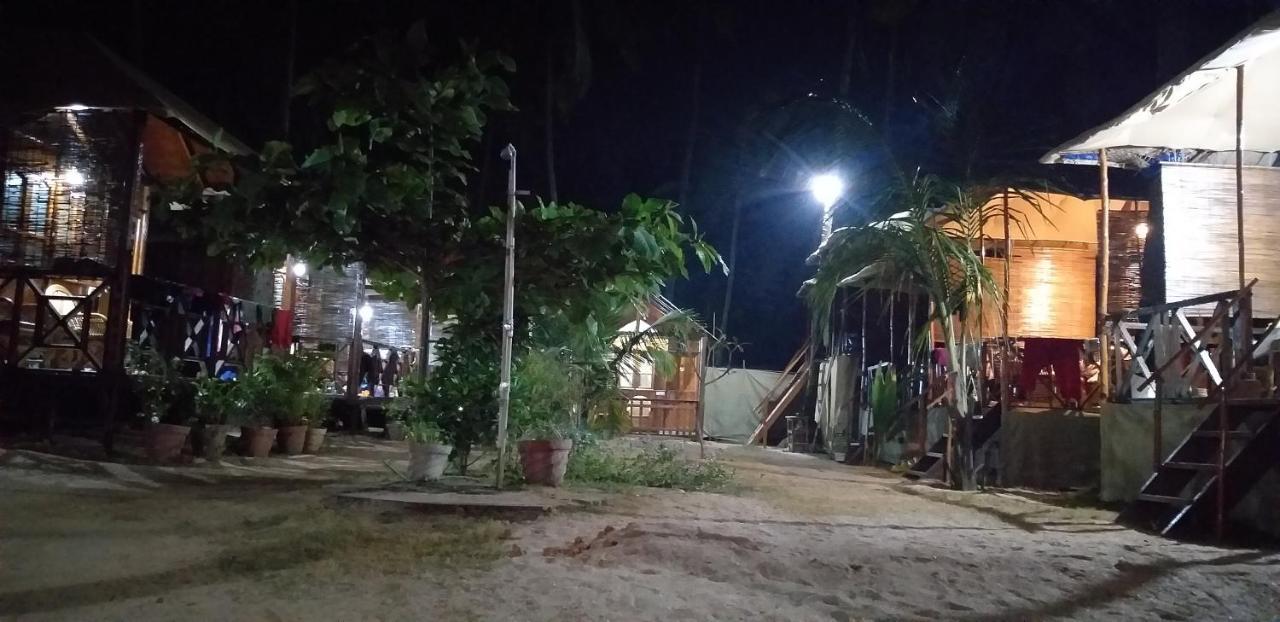 Big Fish Hotel Canacona Phòng bức ảnh